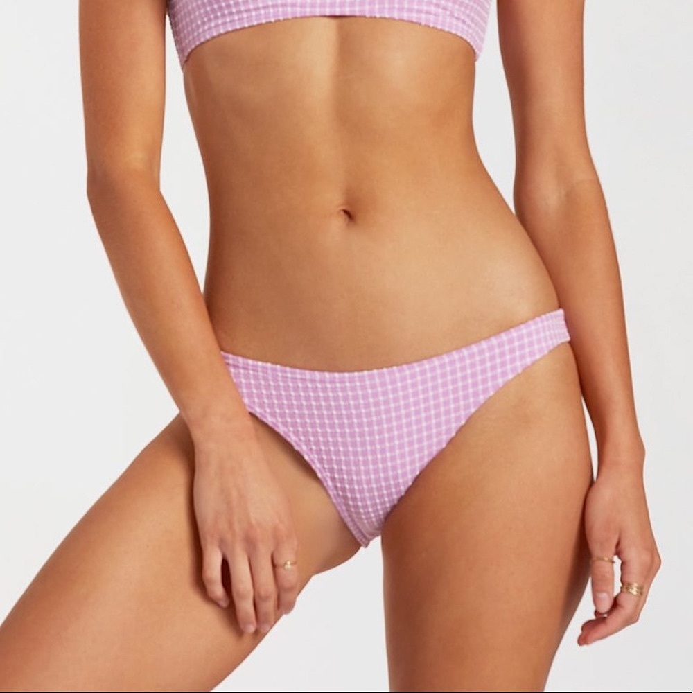 Billabong Lilac 𑁍 Violet Surf Check Tropic Bikini Bottom